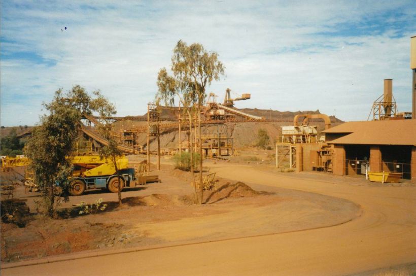 Resize of 07-23-2004 08 mine.jpg