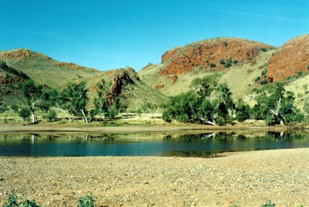 Resize of 07-27-2004 11 at Doolena Gap.jpg