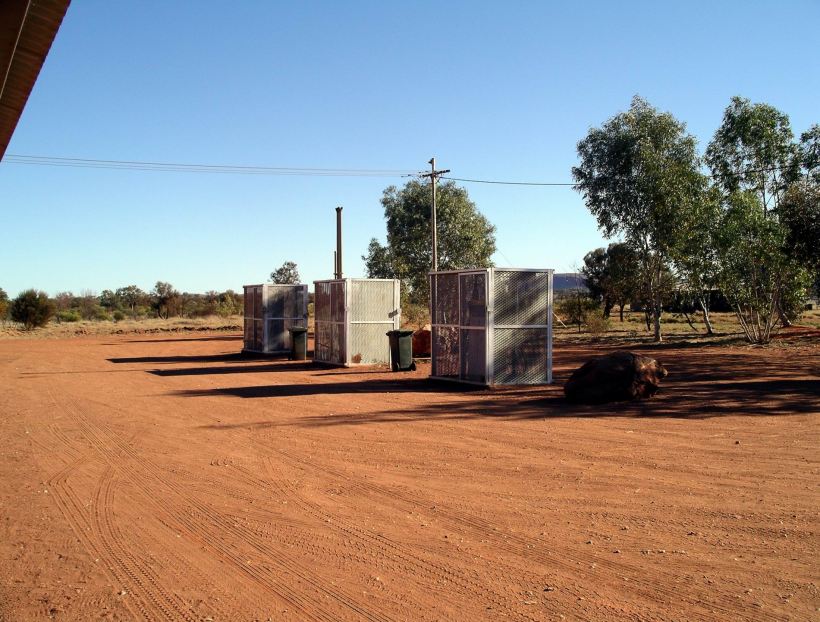 Resize of 09-02-2004 02 Petrol Bowsers Warukurna 2.JPG