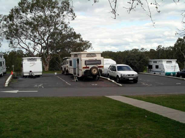 Resize of 09-15-2004 Narrandera Lake Talbot camp.JPG