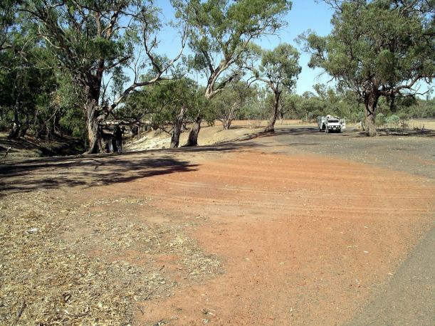 Resize of 3-12-2005 Lachlan Riverpark area.jpg