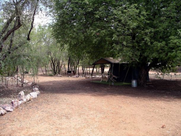 Resize of 3-30-2005 tent hire.jpg