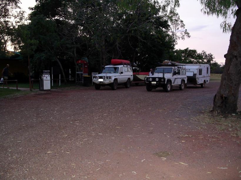 Resize of 04-10-2005 Setting off from Hells Gate.JPG