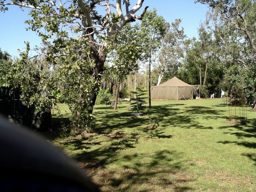 Resize of 04-26-2005 03 Safari Camp 3.JPG