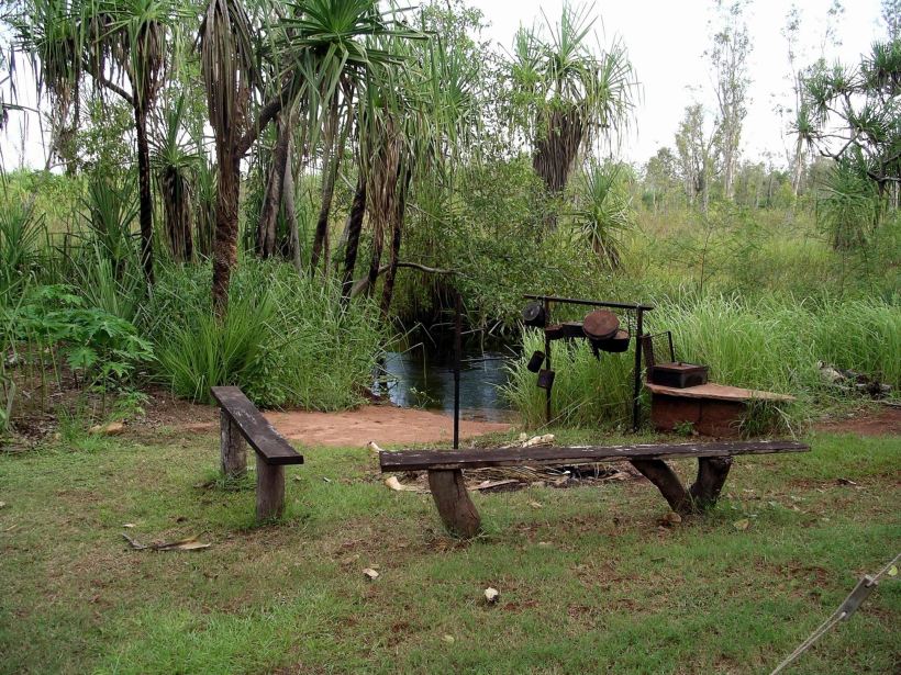 Resize of 04-23-2005 20 Red Claw Beach 4.JPG