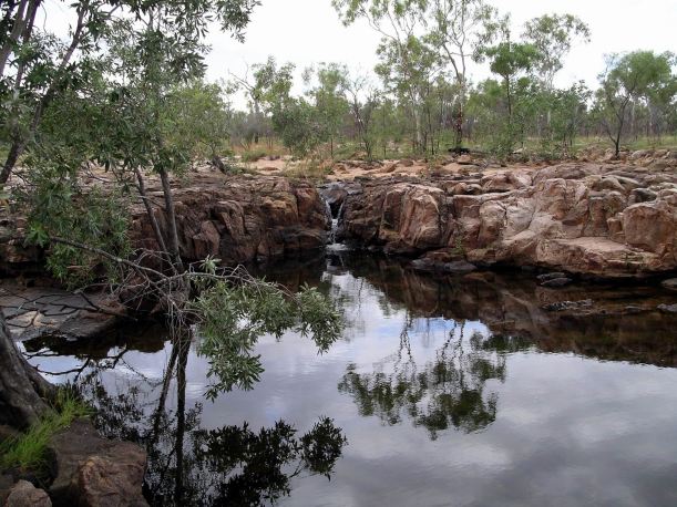 Resize of 05-07-2005 27 Upper Hot Dog Creek Pools 2.JPG