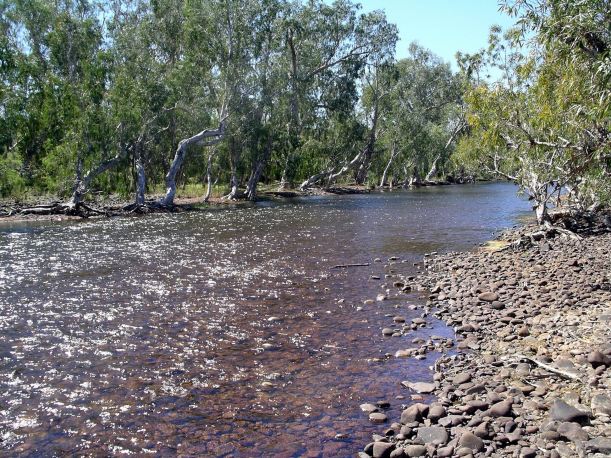 Resize of 05-14-2005 06 Calvert RiverCrossing.JPG