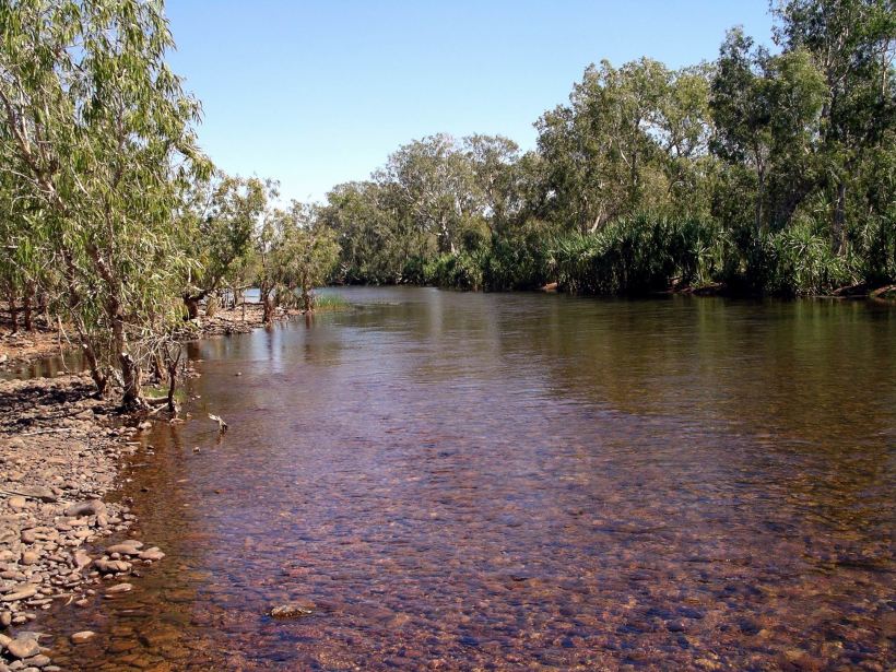 Resize of 05-14-2005 07 Calvert RiverCrossing 2.JPG