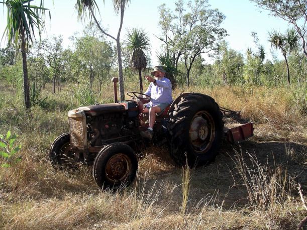 Resize of 05-15-2005 21 Go Forward Johnny Roper.JPG