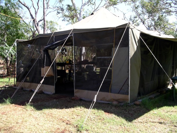 06-29-2005 03 Kitchen Tent.JPG