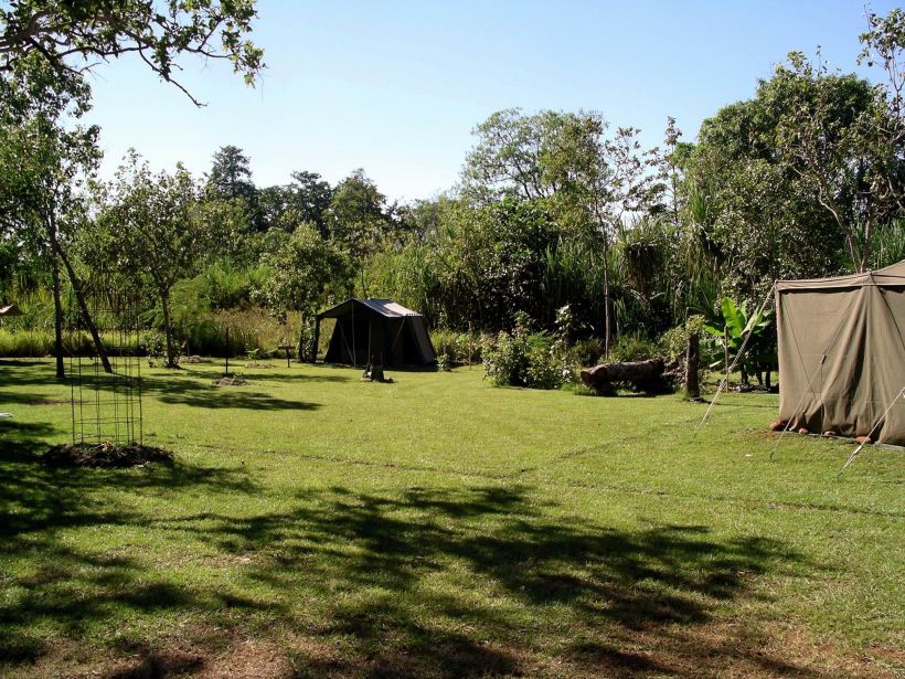 Resize of 04-26-2005 01 Safari Camp 1.JPG