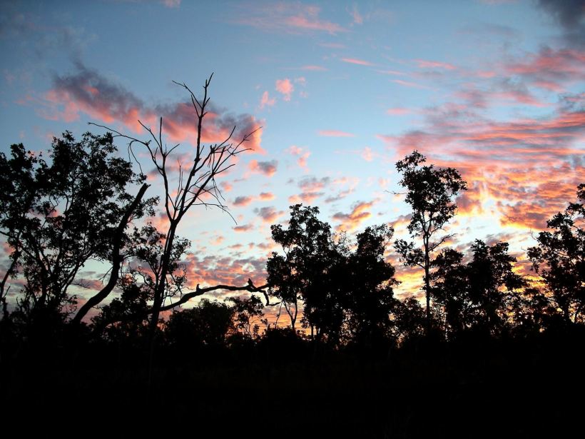 Resize of 05-08-2005 06 Sunset May 2.JPG