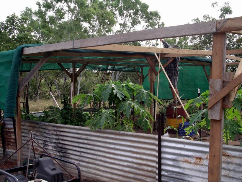 Resize of 05-26-2005 05 Shade Cloth Going On.JPG
