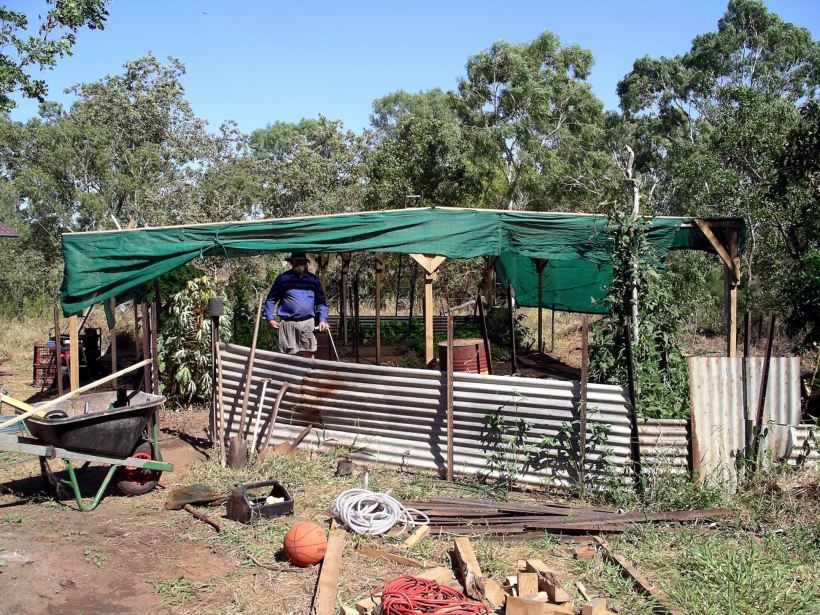 Resize of 05-27-2005 03 Shade Cloth Done 3.JPG