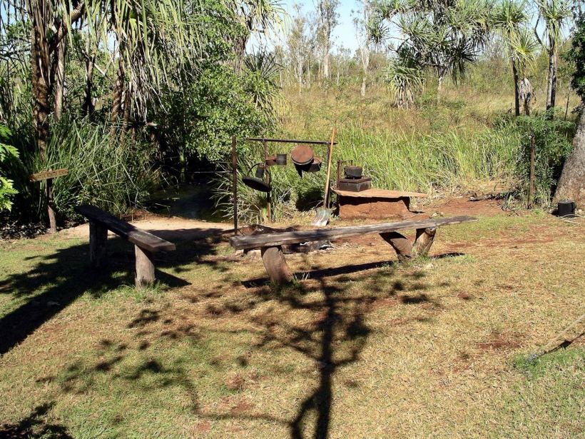 Resize of 06-29-2005 04 Camp fire.JPG