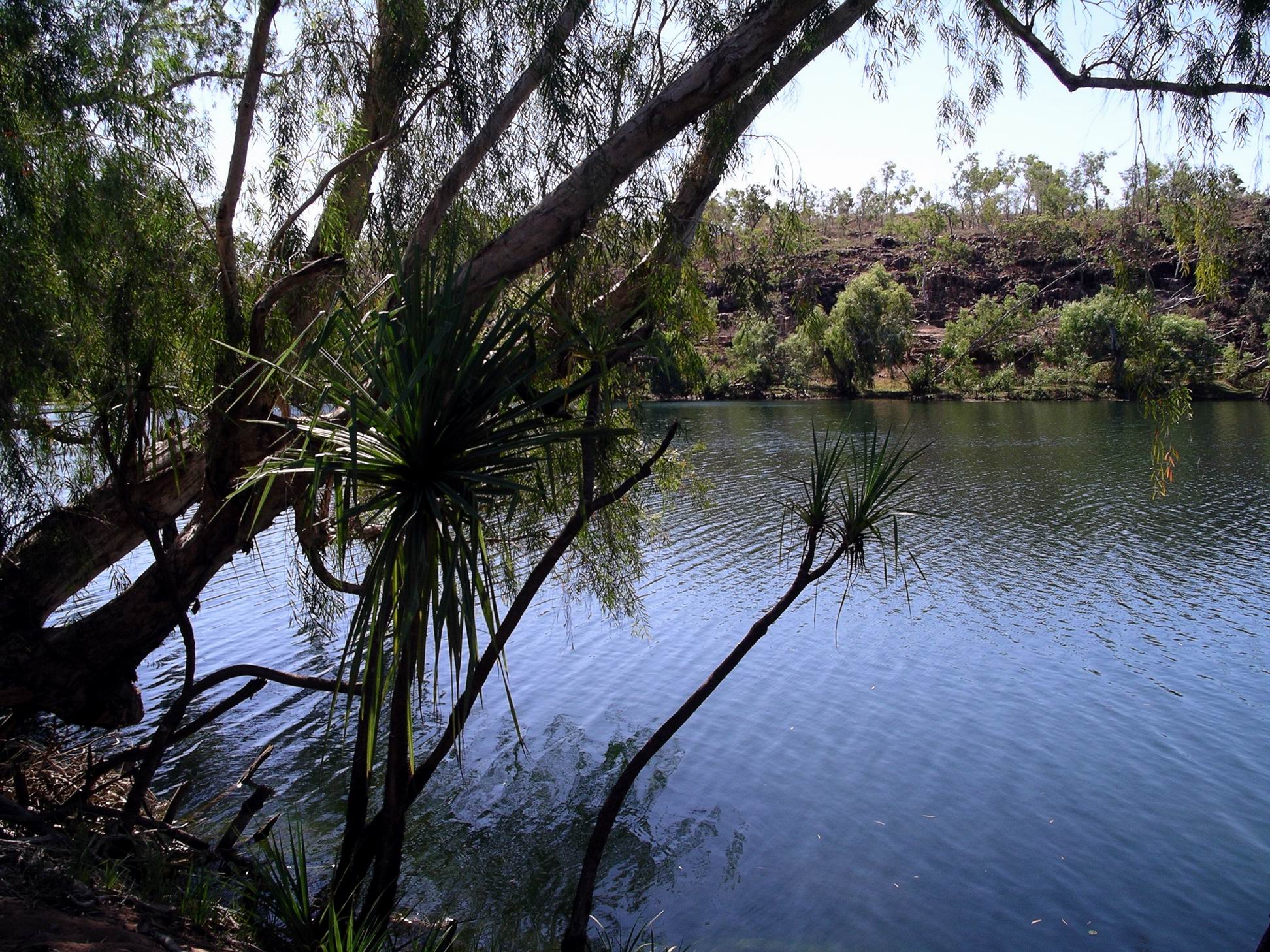 Resize of 08-08-2005 17 Bathtub Springs 2.JPG