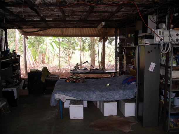 Resize of 09-10-2005 12 Owen's House 10.JPG