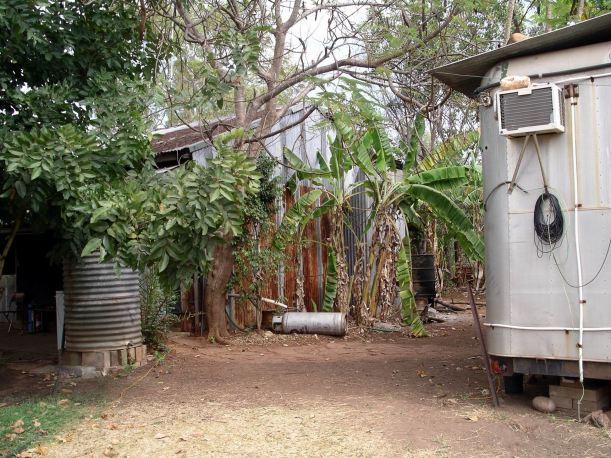 Resize of 09-10-2005 04 Owen's House 4