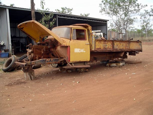 Resize of 09-10-2005 26 Billy Cart's Wheels 2