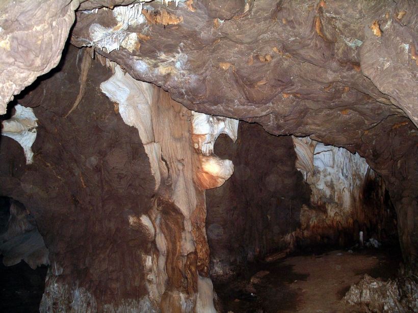 Resize of 08-30-2005 06 Dragon's Head