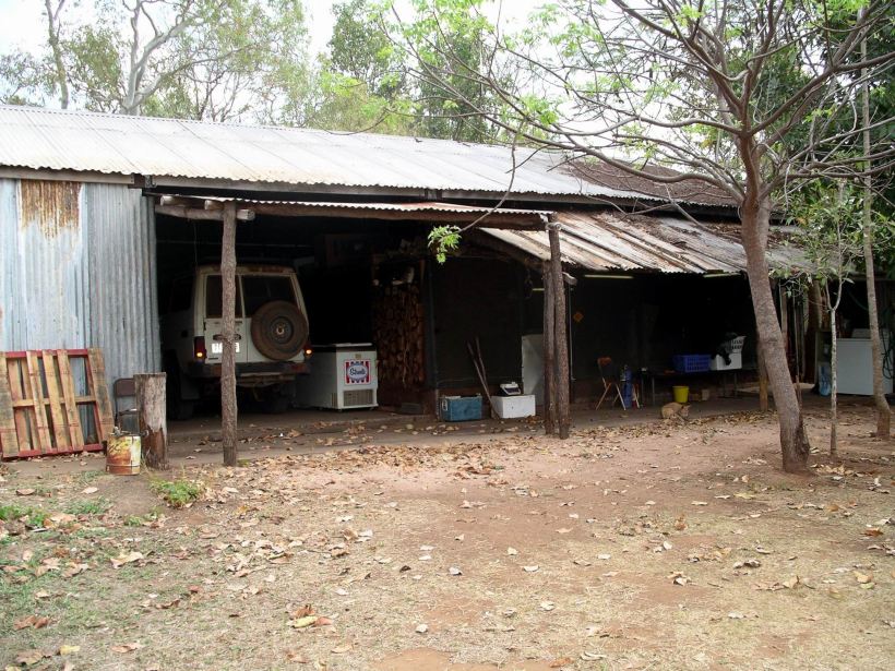 Resize of 09-10-2005 01 Owen's House.JPG