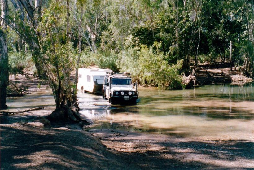 Resize of 08-02-2002 05 fording Lawn Hill Ck