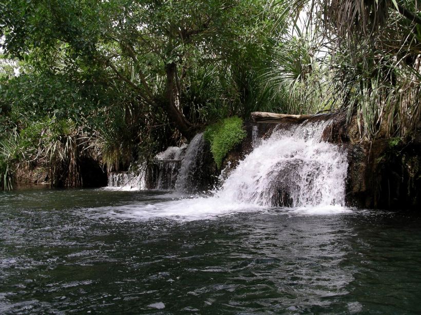 Resize of 09-15-2005 15 Indarri Falls