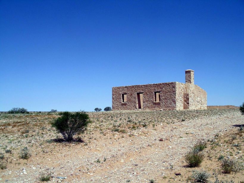 Resize of 09-19-2005 04 Cacoory ruins