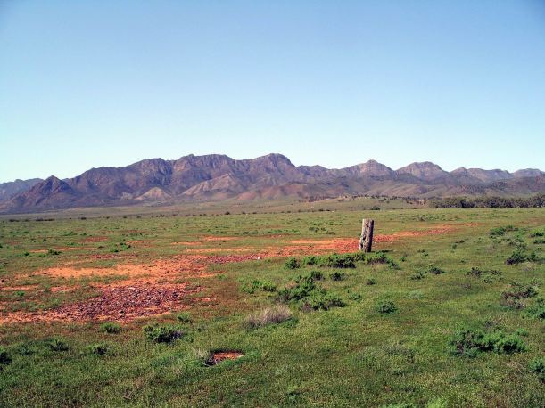 Resize of 09-21-2005 02 Flinders Ranges