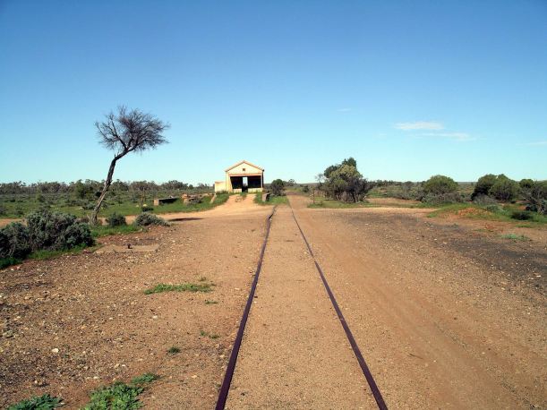 Resize of 09-30-2005 06 old station Silverton