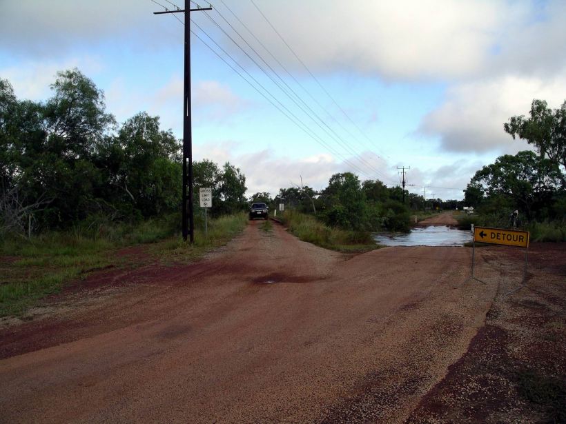 Resize of 04-29-2006 05 Daly Waters4