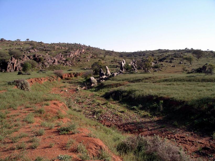 Resize of 09-27-2005 02 Desert Sculptures Broken Hill