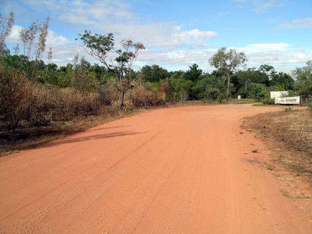 Resize of 06-14-2006 16 Monsoon gateway