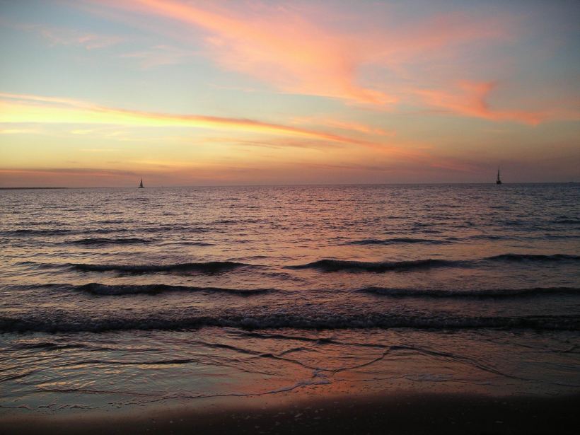 Resize of 08-10-2006 13 mindil sunset13