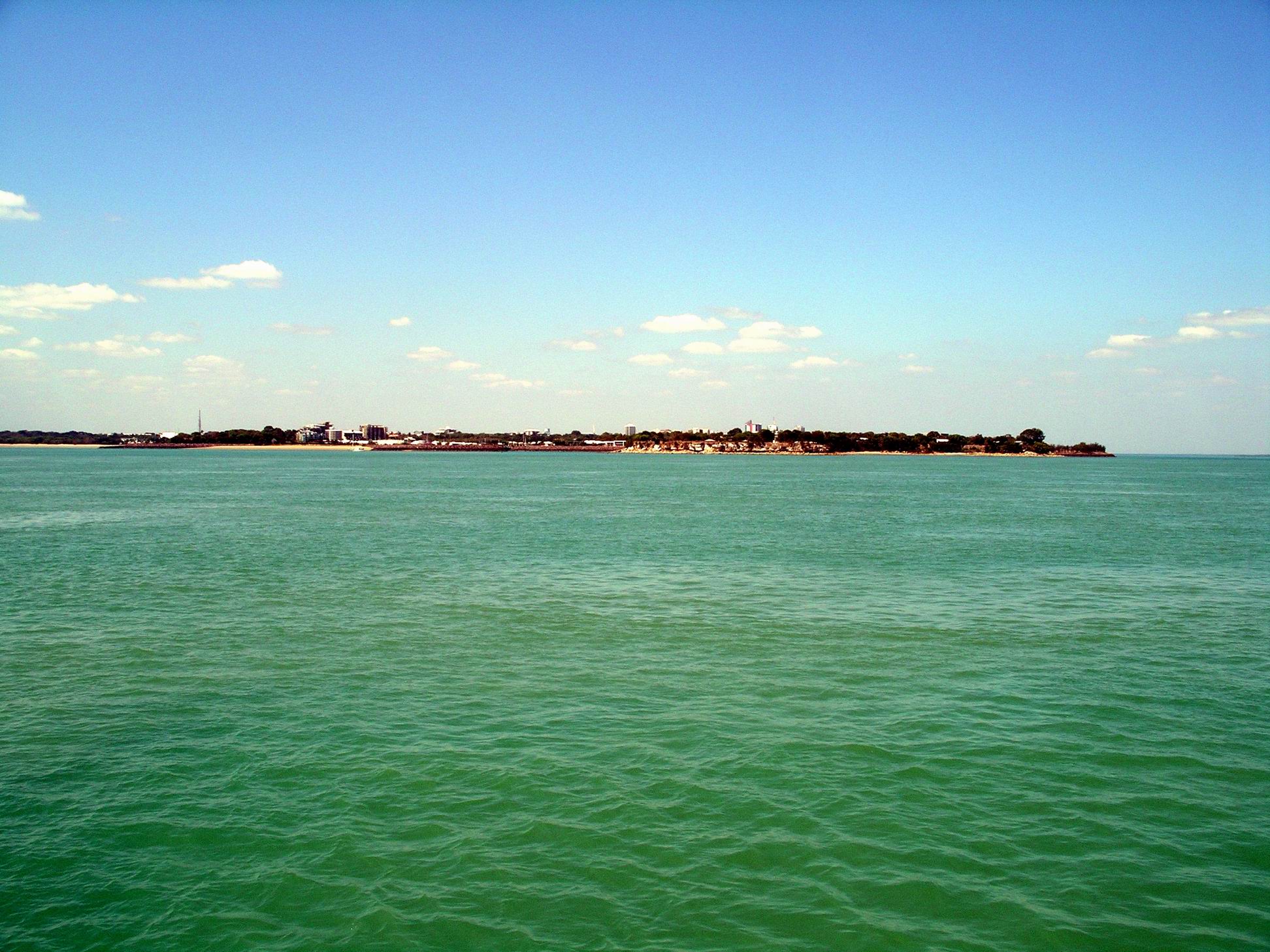 Resize of 08-16-2006 07 Mandorah ferry darwin view2