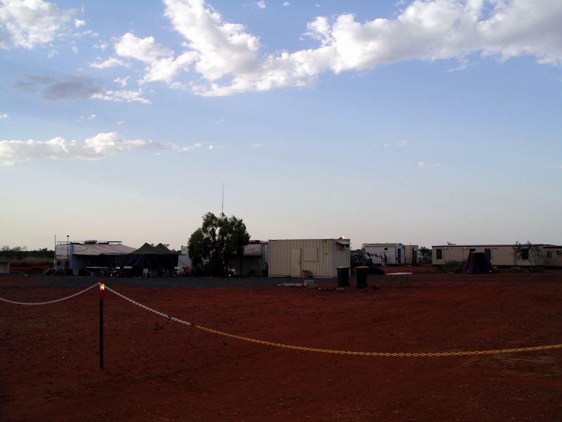 Resize of 10-08-2006 05 Fly camp view