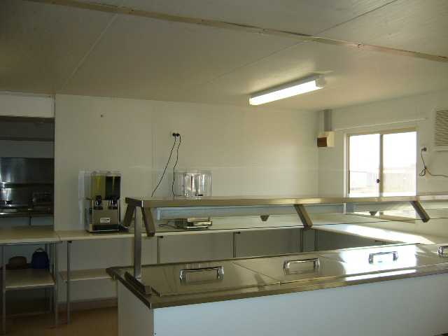 11-13-2006 P1000567 servery