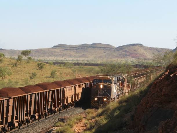 Resize of 12-09-2006 BHPcarrying ore to Pt Hedland